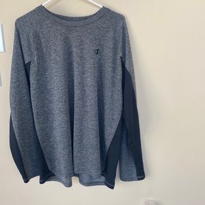 Champion men’s long sleeve shirt